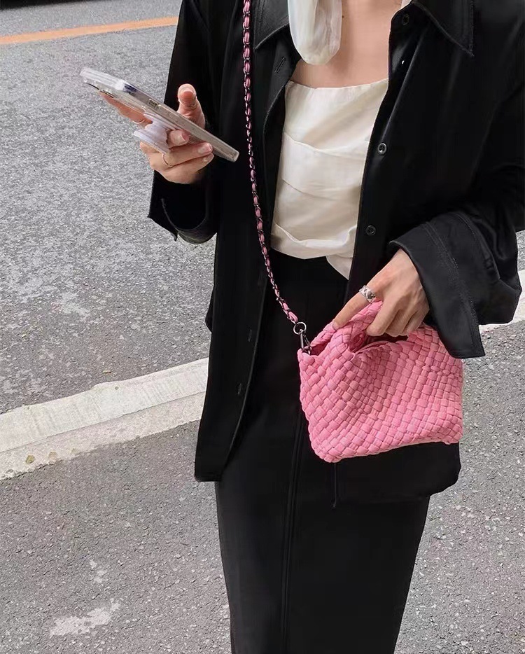 체인 + 우븐 라이너가 포함된 피치 핑크