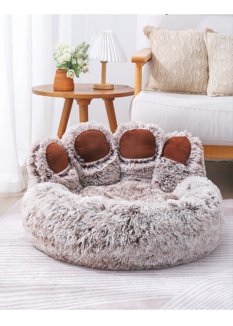 Bear Paw Pet Bed1