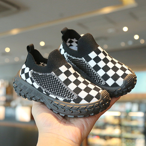Children's Sports Shoes 2024 Spring and Autumn New Boys' Casual Shoes Breathable Mesh Shoes Soft Sole Girls' Fly Knitted Shoes Baby Shoes