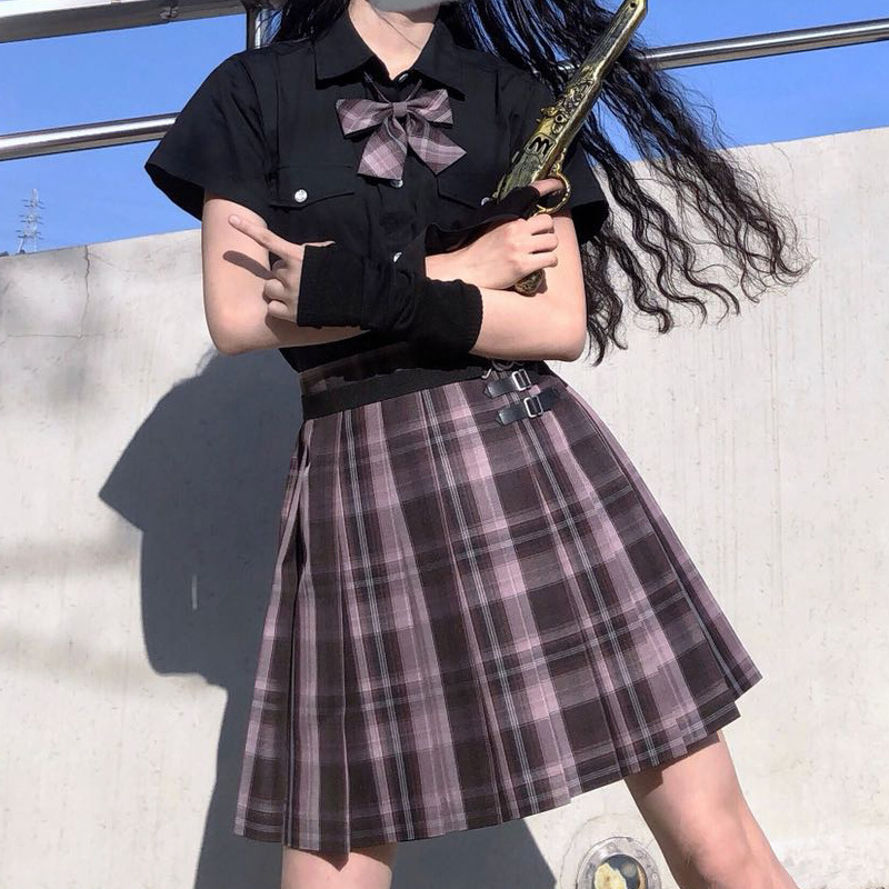 Skirt, bow tie, 9137 cells