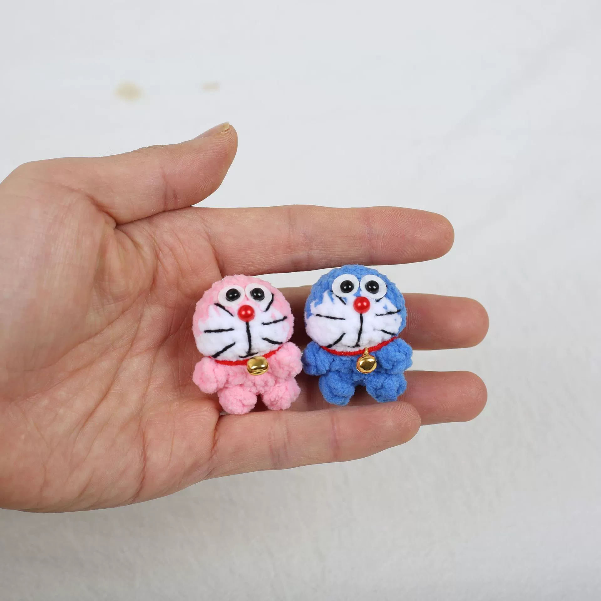 Japanese cute pendant, minifigure, fuchsia children's doll, Doraemon