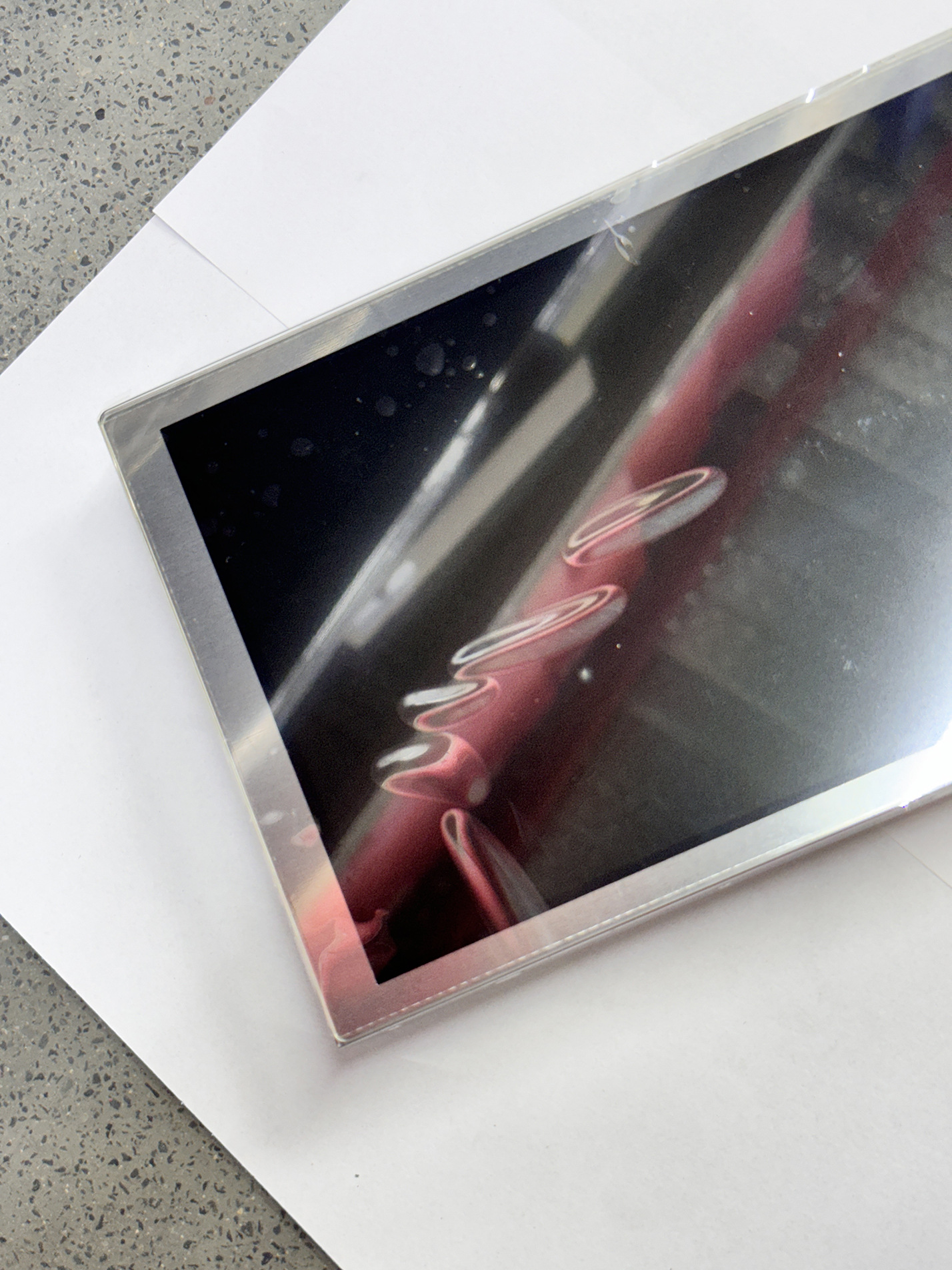 Suitable for Tesla Model S/X 12-21 generation electroplated instrument panel LCD screen 1039357-00-H