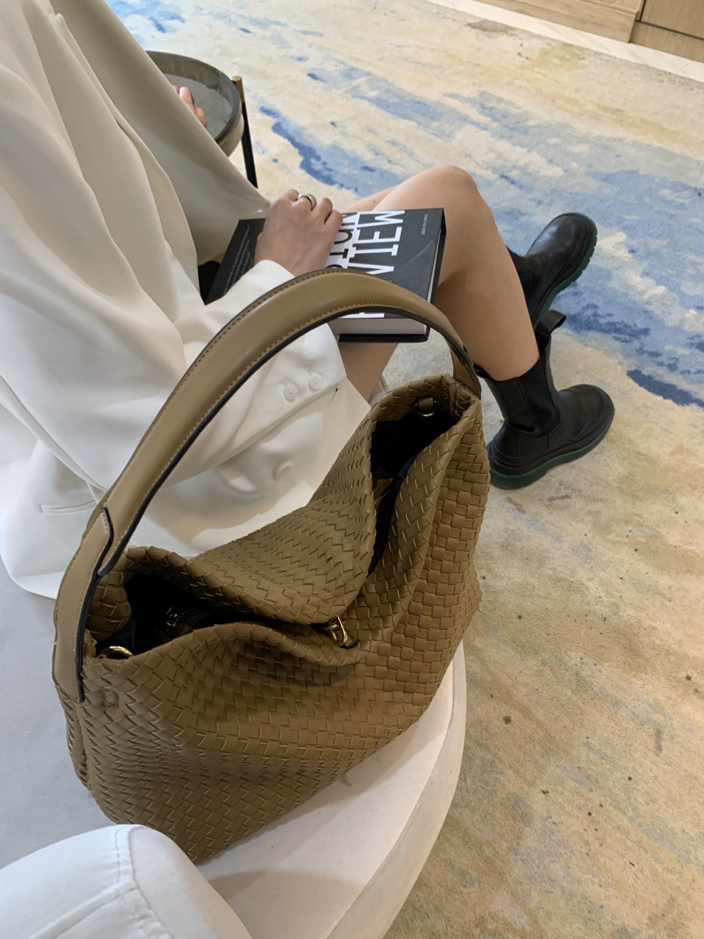675g Weight Pu Leather Lining Material Weave Fashion Element Hook Loop Closure Type Double Shoulder Straps Strap Type Shoulder Bag Bags Type Daily, Street, Shopping Occasion Pu Leather Material Solid Color Pattern All Seasons Season Women's Gender Vintage Style, Streetwear Style Bucket Shape Large Size Women's Large Pu Leather Solid Color Vintage Style Streetwear Weave Bucket Hook Loop Shoulder Bag 15