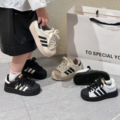 儿童早秋马卡龙色休闲学生板鞋2025新款男女童时尚贝壳头经典板鞋