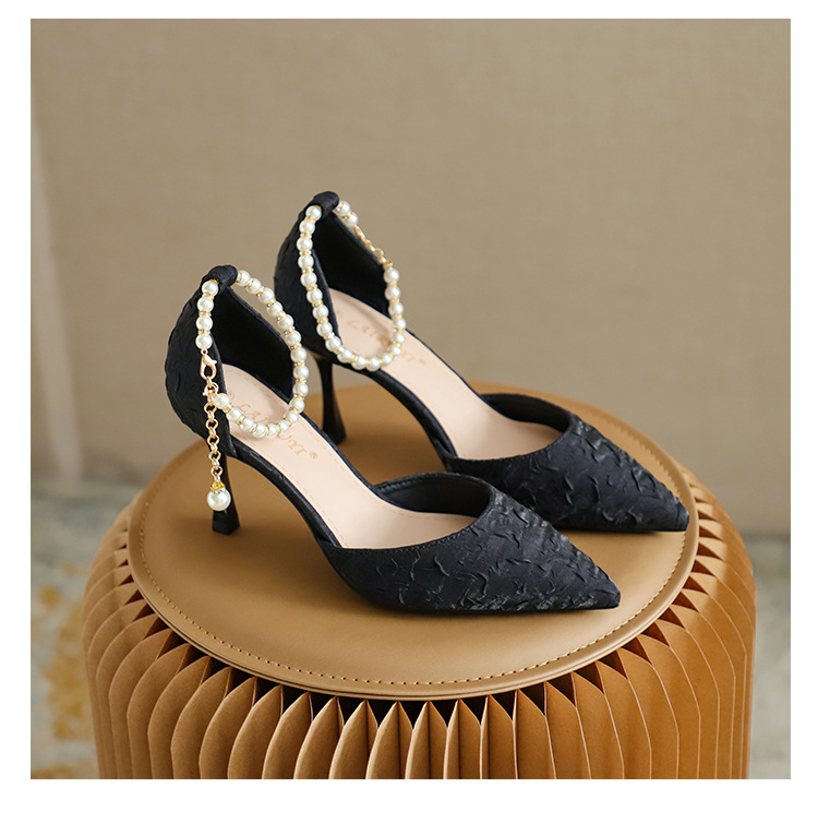 Women's Vintage Style Solid Color Point Toe Pumps display picture 21