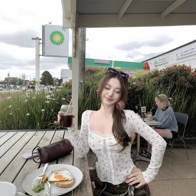 Chestnut Cocoa Bankelili'Spring Opening' Lace Cross-Split Slim Fit Long Sleeve Top