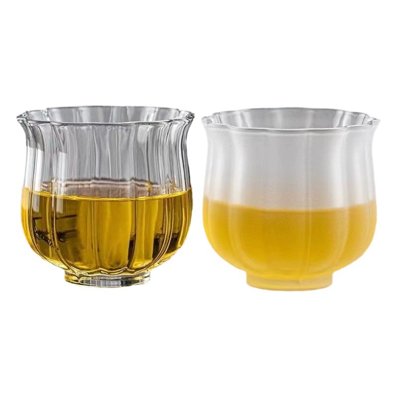 Новая стеклянная чашка для чая в форме лотоса, маленькая чайная чашка из боросиликатного прозрачного стекла, чайная чашка, высококачественная чайная чашка, оптовая продажа с фабрики