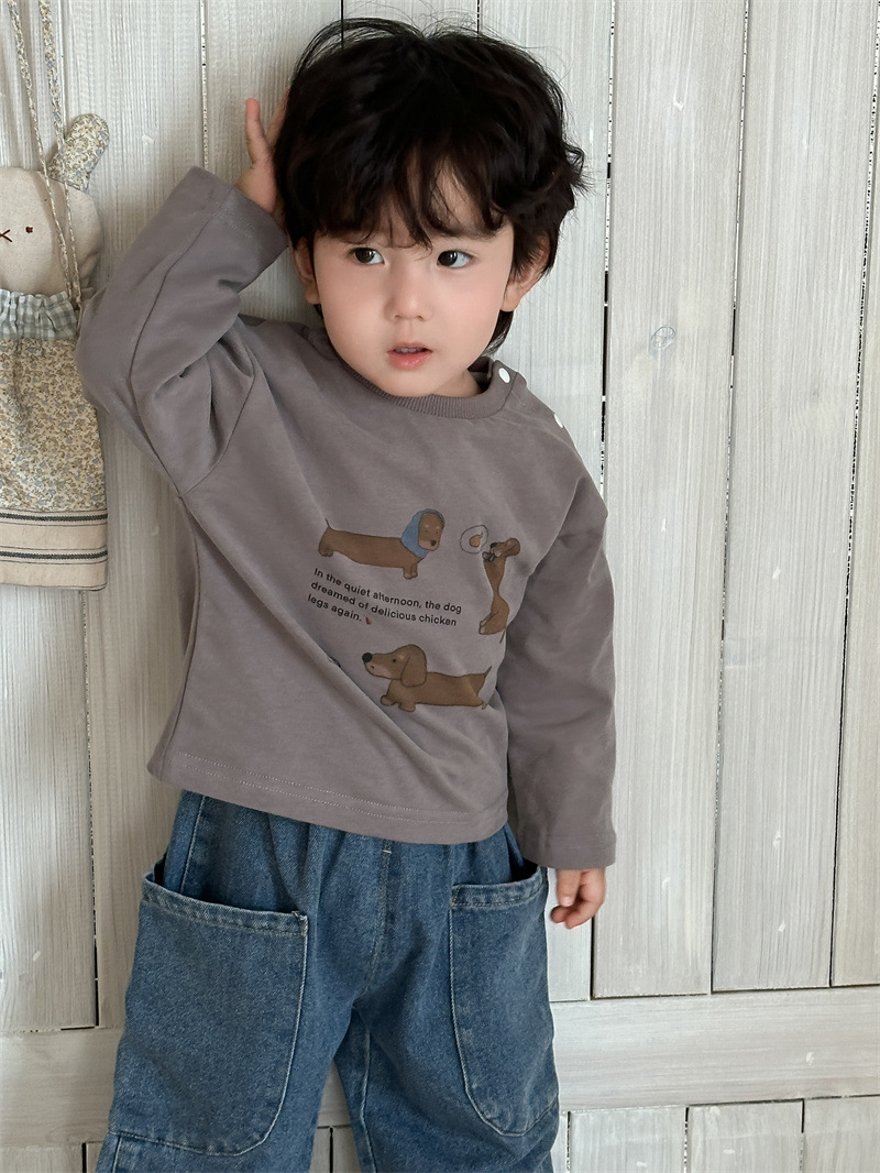 Trajes infantiles de otoño 2026 primavera y otoño nuevos productos de ropa infantil coreana de otoño chaqueta de niño jeans set