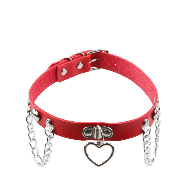 Celebrity Wang Xiaochen same necklace European and American punk chain Love Peach heart pendant fashion street shot leather collar