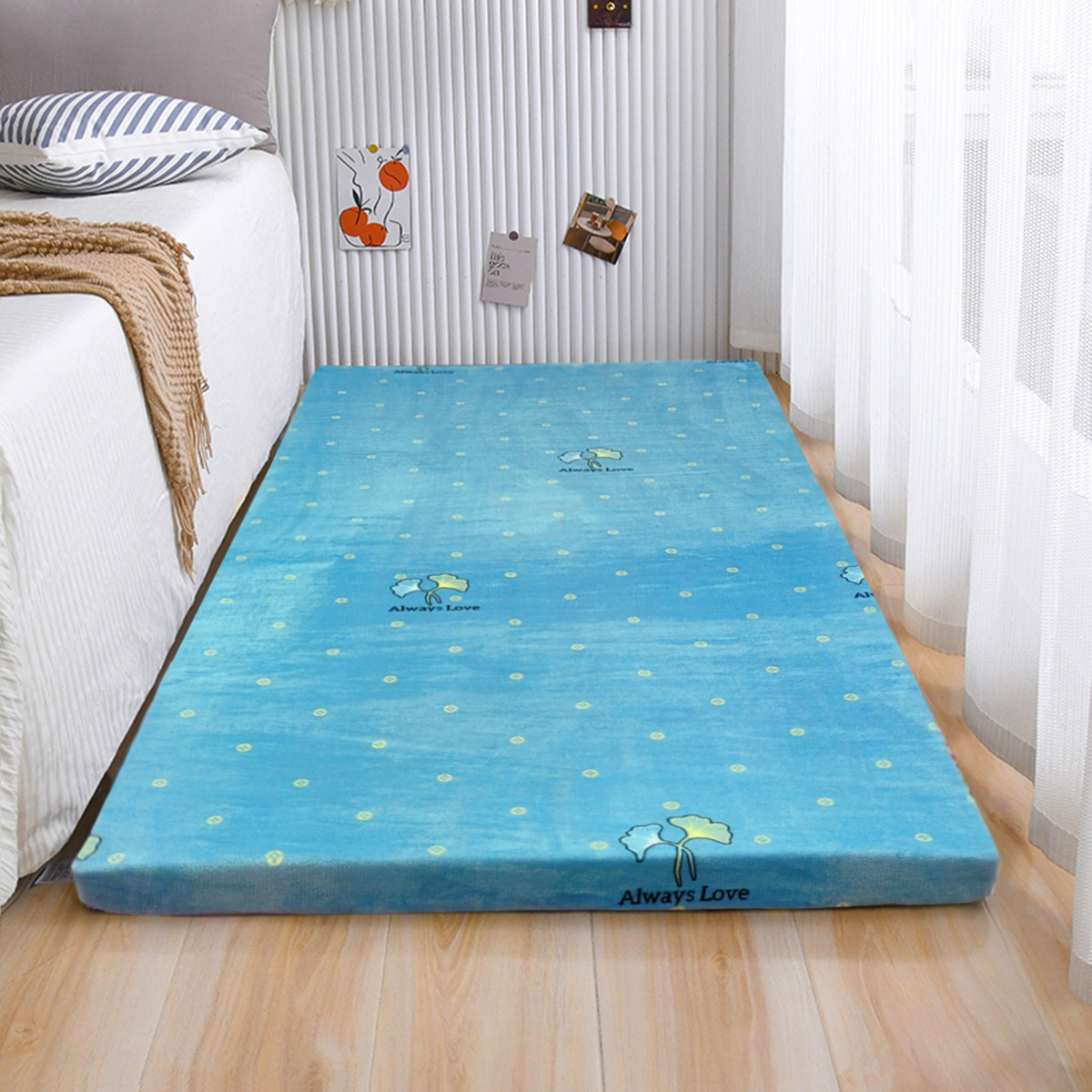 선호하는 파란색 두께 8cm