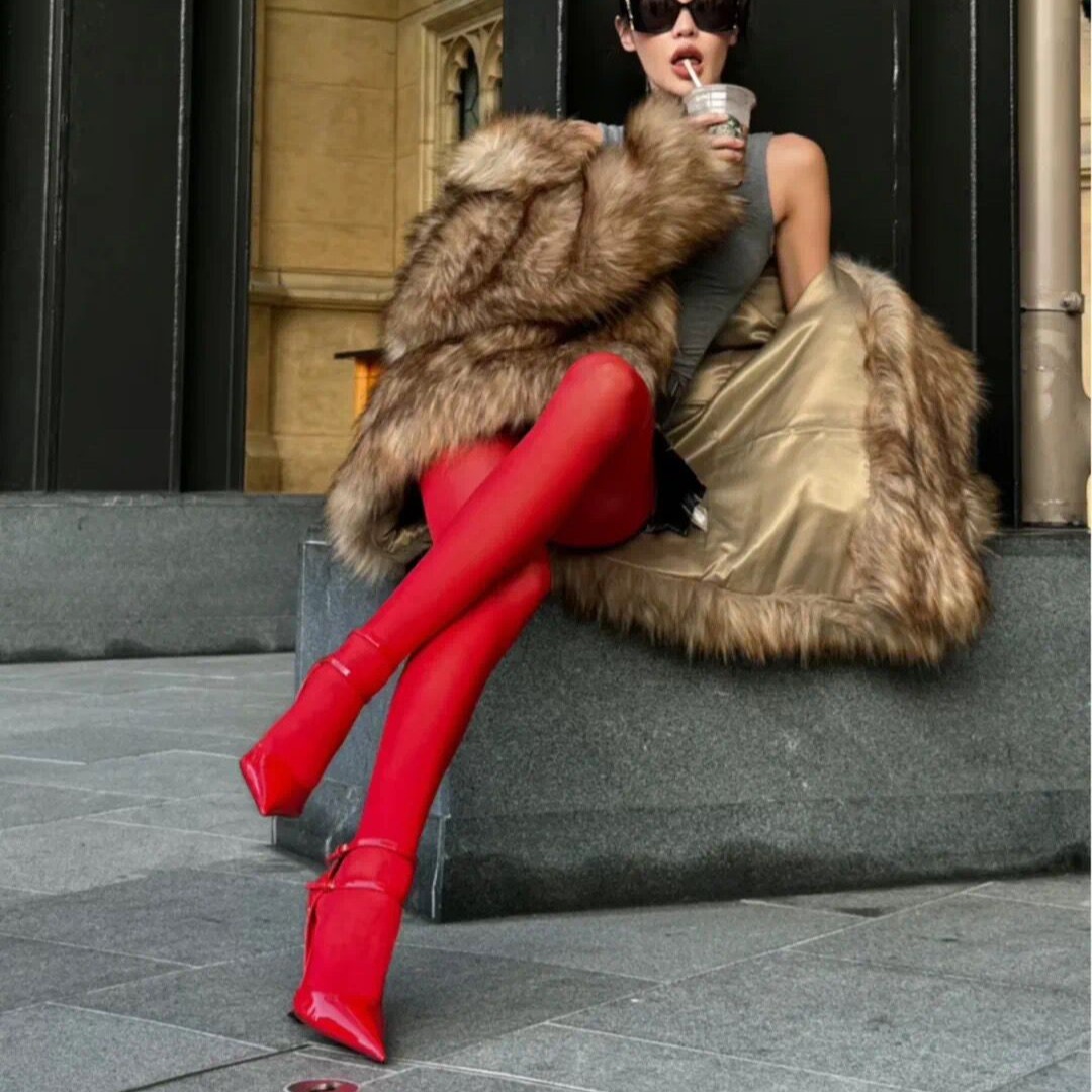 Fashionable red stockings pantyhose women's spring and summer bottoming socks ins fashionable socks solid color socks