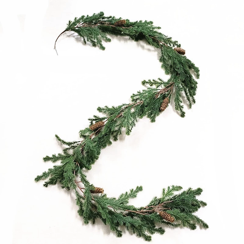 Искусственные рождественские сосновые иглы в европейском стиле с фруктами, сосна и кипарисная трава, ротанг, пластиковая гирлянда из сосны Норфолк, сосна, ротанг.