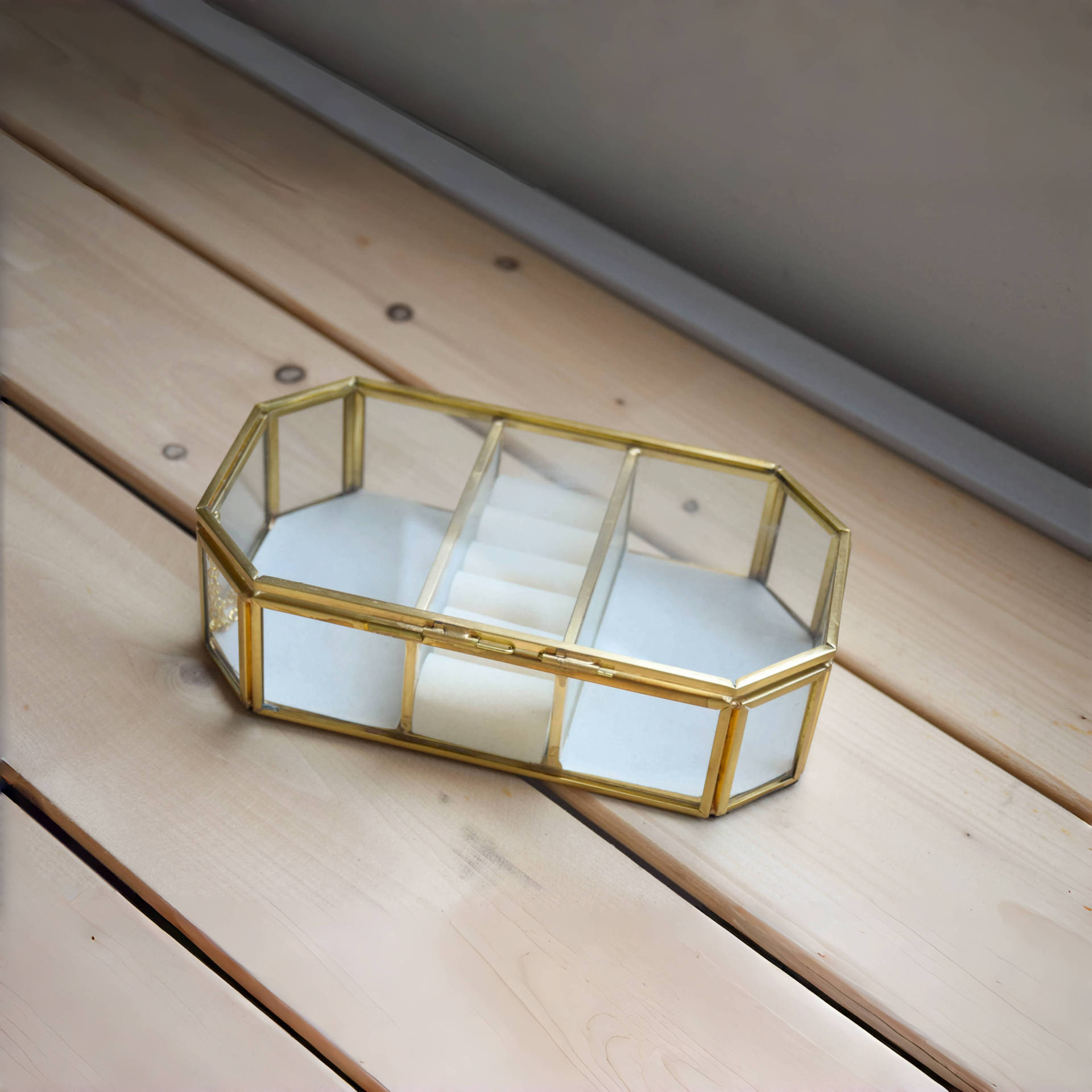 Caja de almacenamiento de joyas de vidrio con borde de cobre dorado hexagonal simple y exquisito, caja de regalo, caja de almacenamiento para el hogar, caja de almacenamiento de perlas
