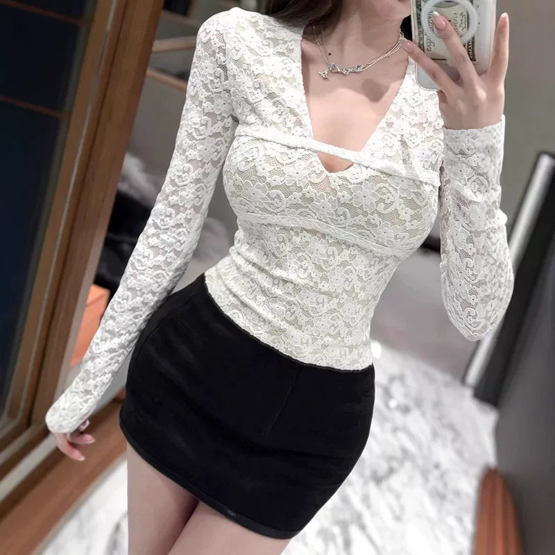 Сексуальная кружевная основа с длинным рукавом, V-образный вырез, slim fit