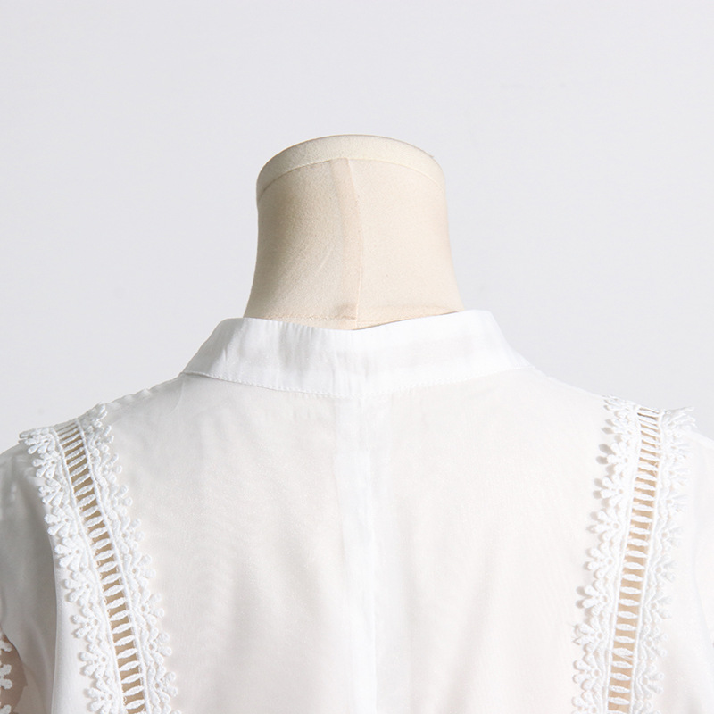 Completo due pezzi donna con top in pizzo e gonna a vita alta_voghion.com