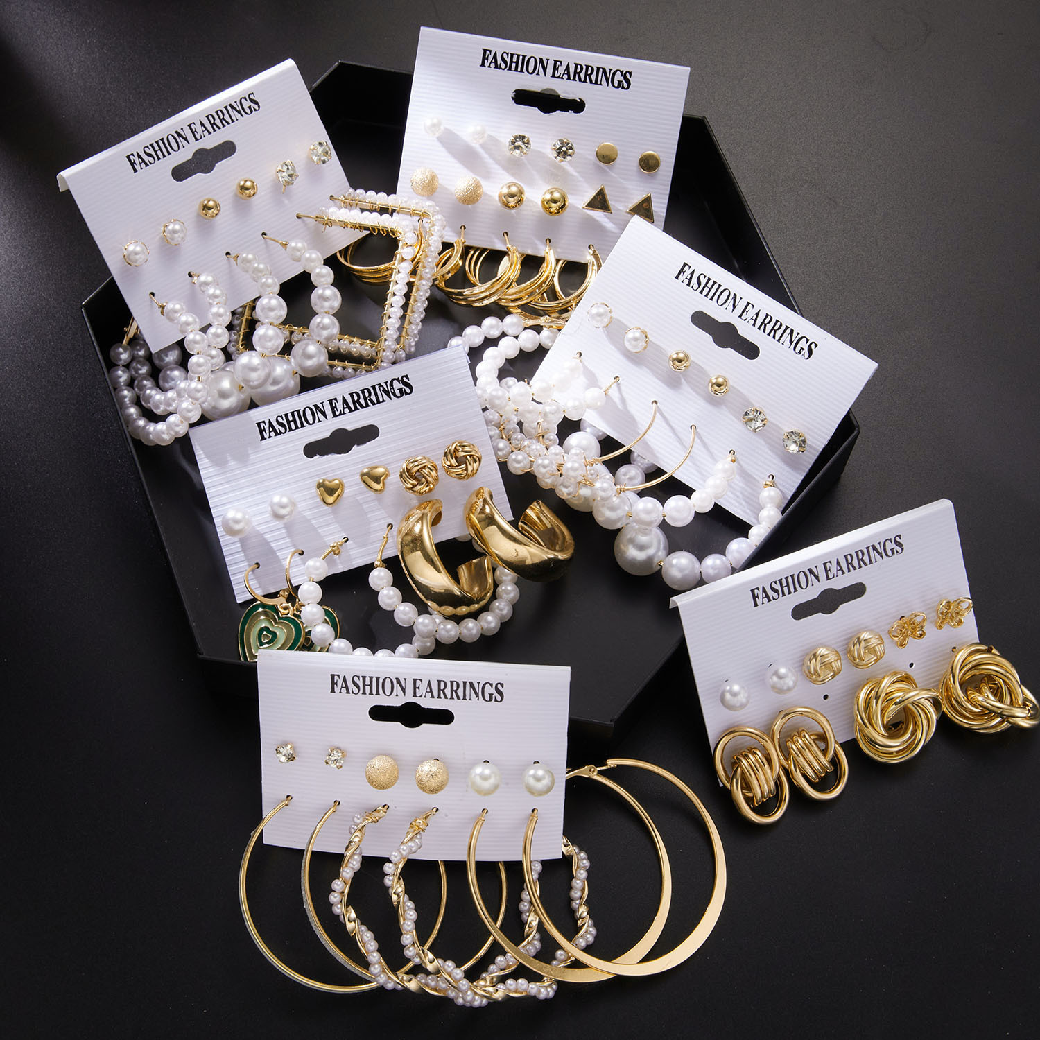 Mode Couleur Unie Alliage Placage Incruster Strass Perle Femmes Des Boucles D'oreilles Boucles D'oreilles 1 Jeu display picture 4