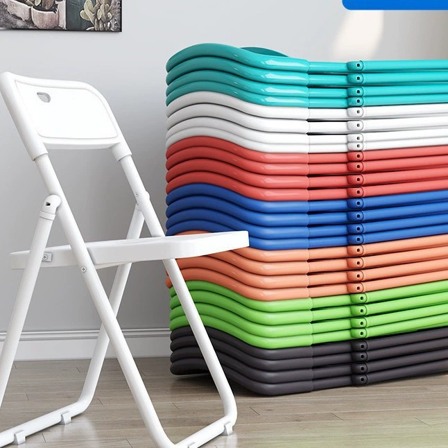 Складные стулья для домашнего использования современных пластиковых фотографических стульев Общежитие для проведения конференций в офисе.