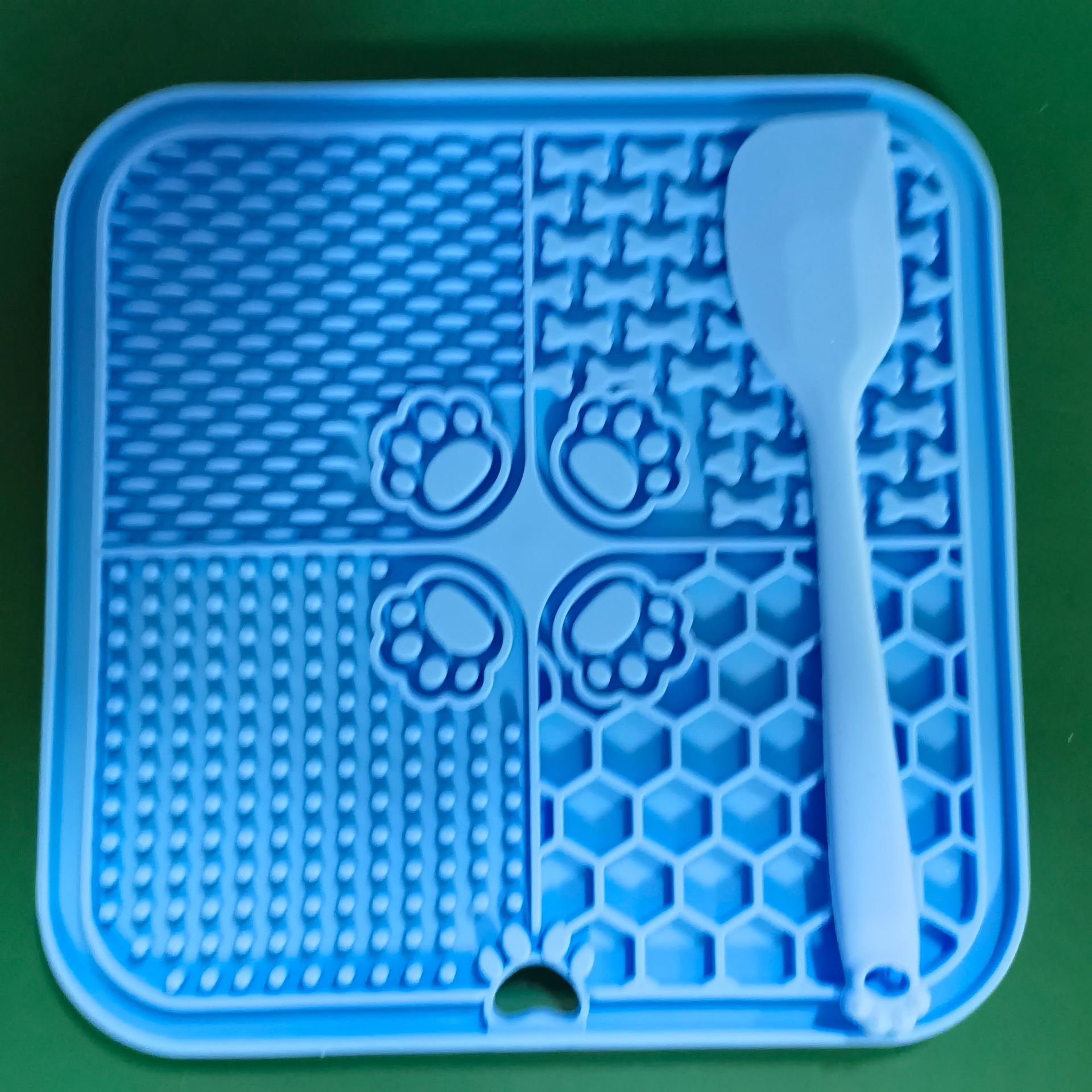 Amazon Pet Products Licking Pill Pill