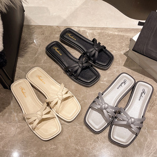 Flat Bottom Hot Slide Slippers Women's Outer Wear Summer New French Style Dress All-match Seaside Beach Sandals for Foreign Trade