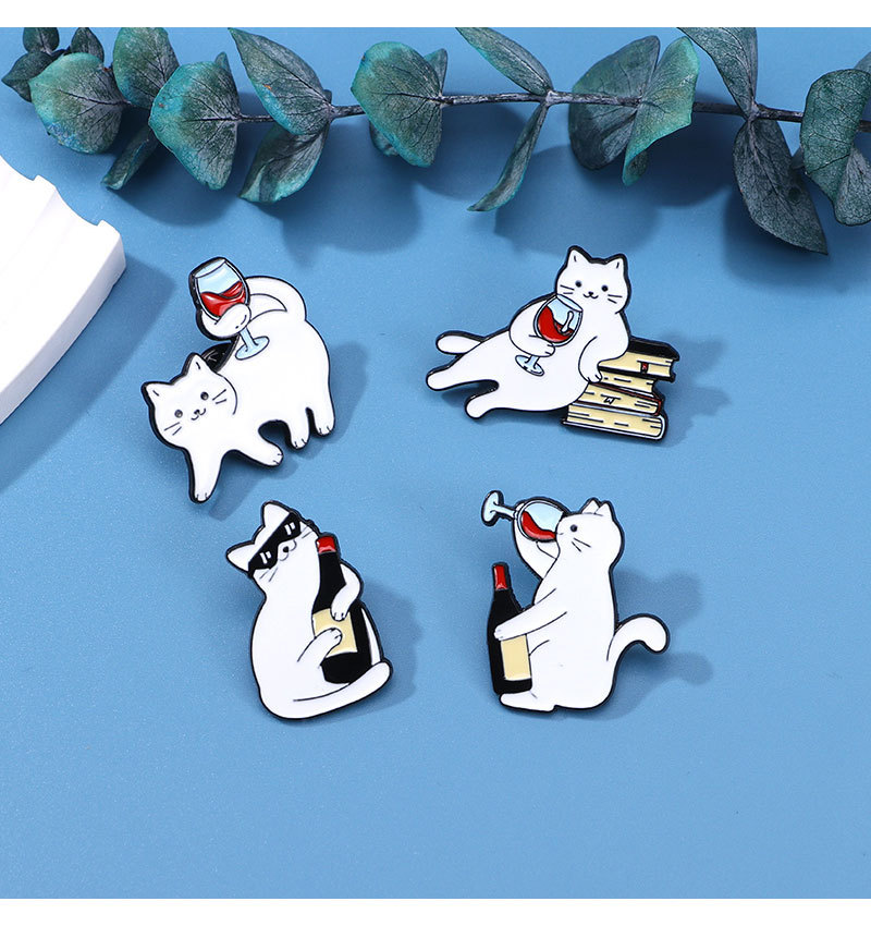 Casual, Daily, Shopping Occasion Cute Modern Style Pin Cat Red Wine Alloy Enamel Unisex Brooches