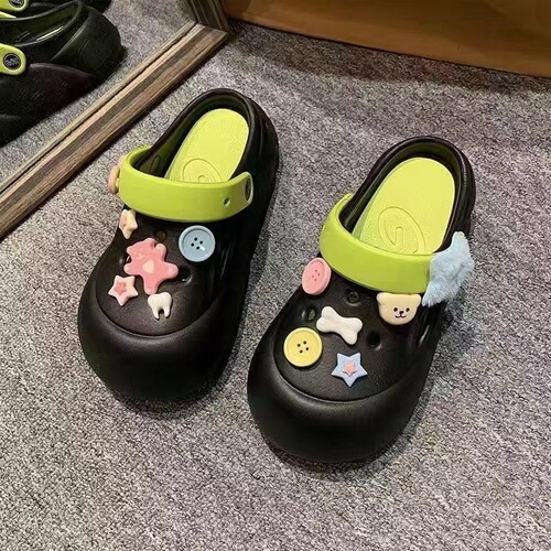 High-value DIY hole shoes, women's summer cute fashionable home outdoor non-slip platform comfortable beach sandals