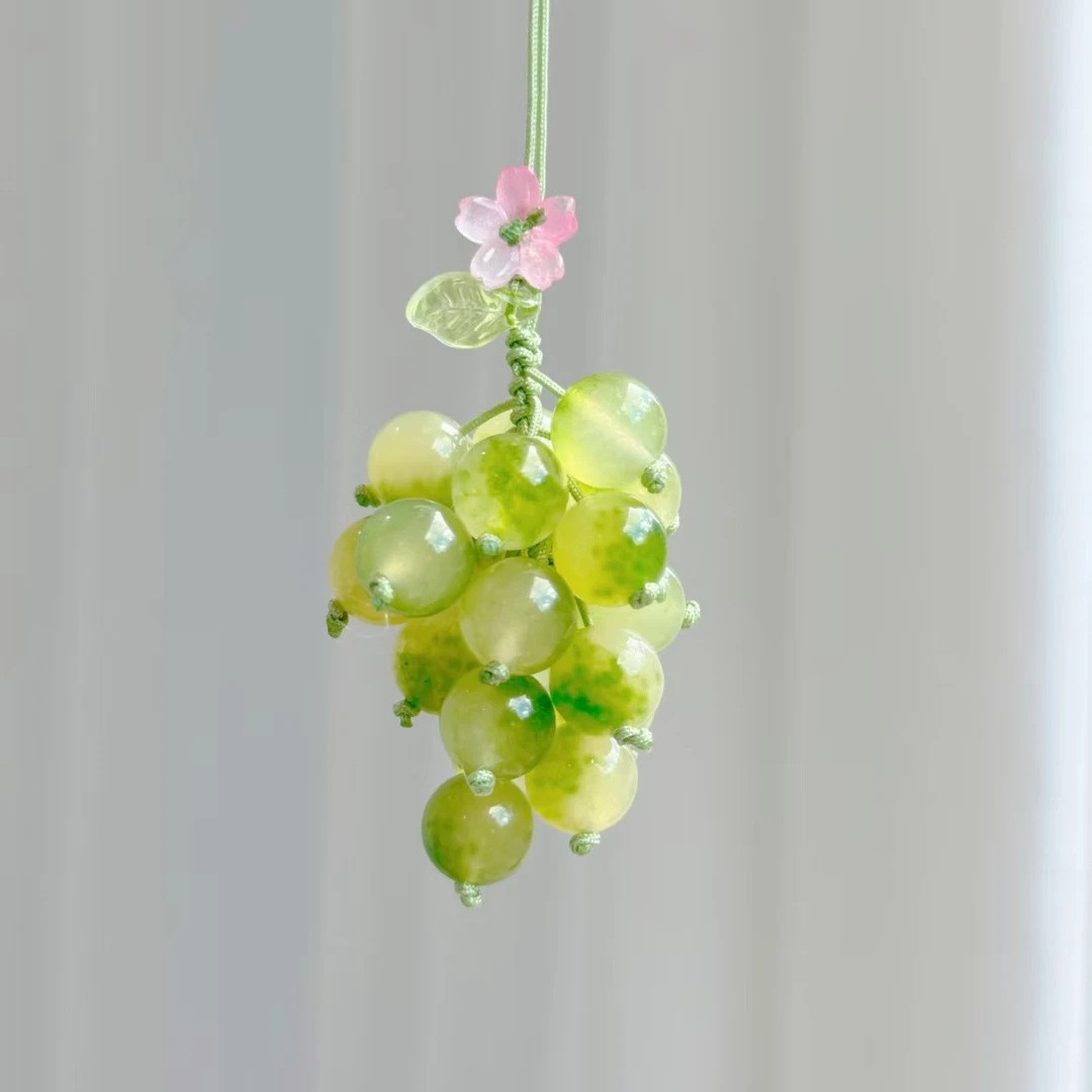Forest Green Grape Bead Keychain Bag Pendant For Women_voghion.com
