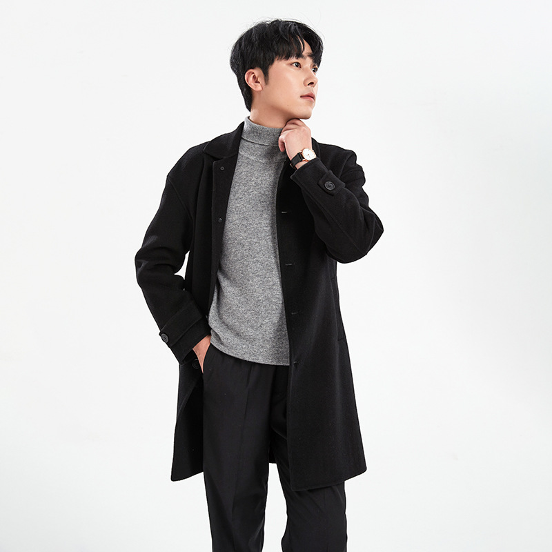 검은색
