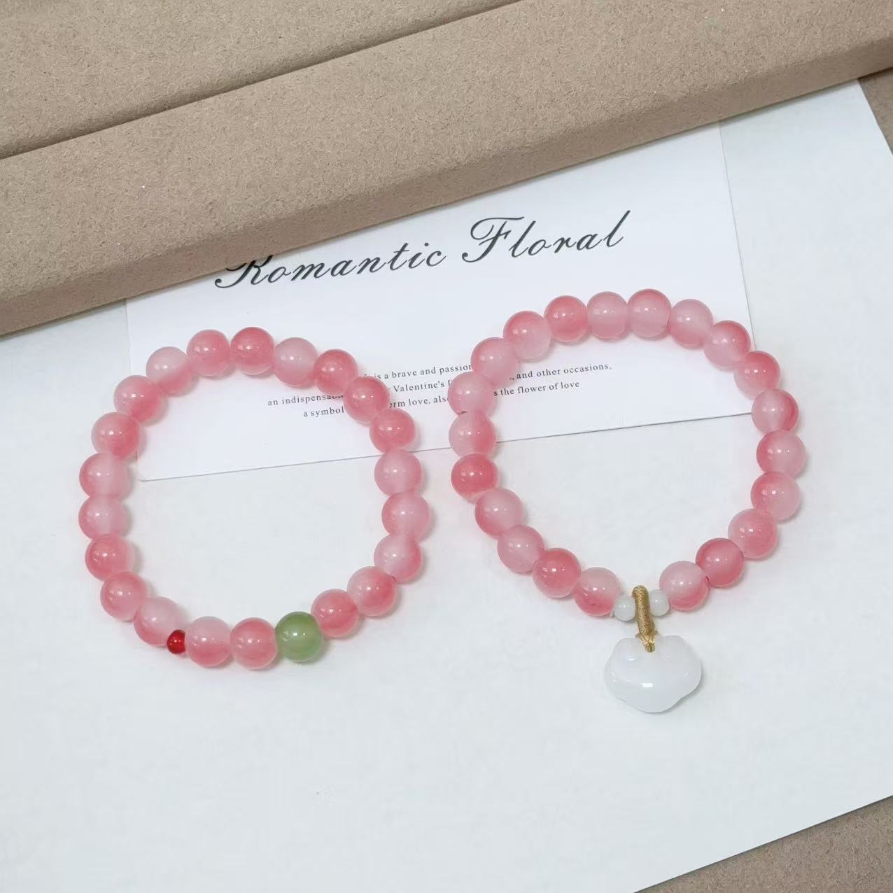 New trendy niche peach blossom good luck beaded bracelet in pink gradient, new Chinese style, suitable for layering, a gift for a girlfriend