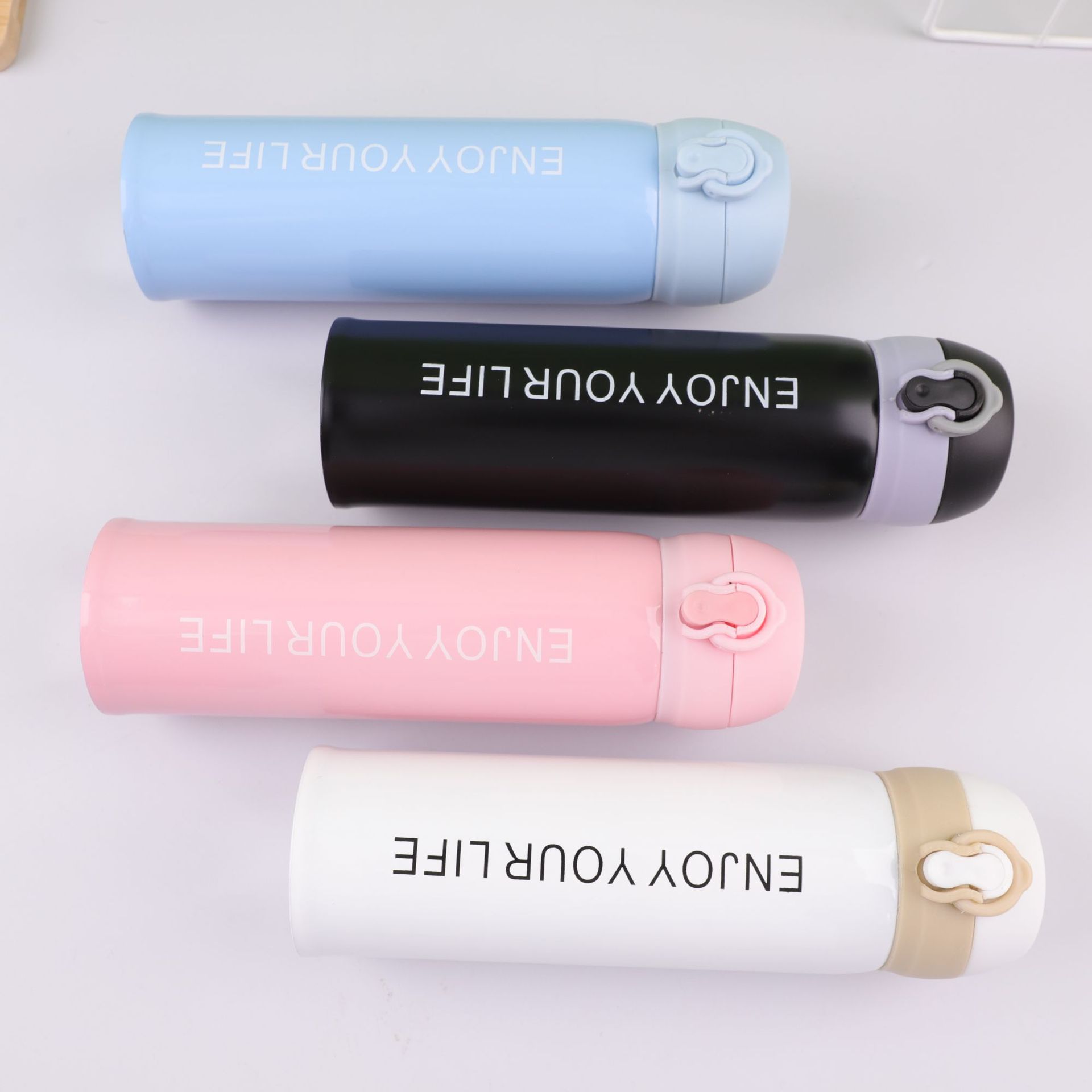 Sudeste asiático transfronterizo nuevo acero inoxidable taza de rebote taza de vacío hogar creativo regalo taza pareja moda taza de agua