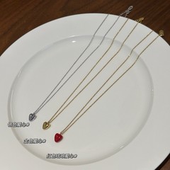 包y三色复古百搭法式珐琅爱心项链饰品  053a001