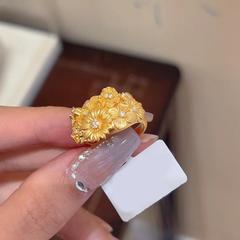 小紅の本の爆発的な花の錦のクラスターのデイジーの戒古法の復古の宮廷の風はドリルの精緻な気質のファッションの指輪をつけます。