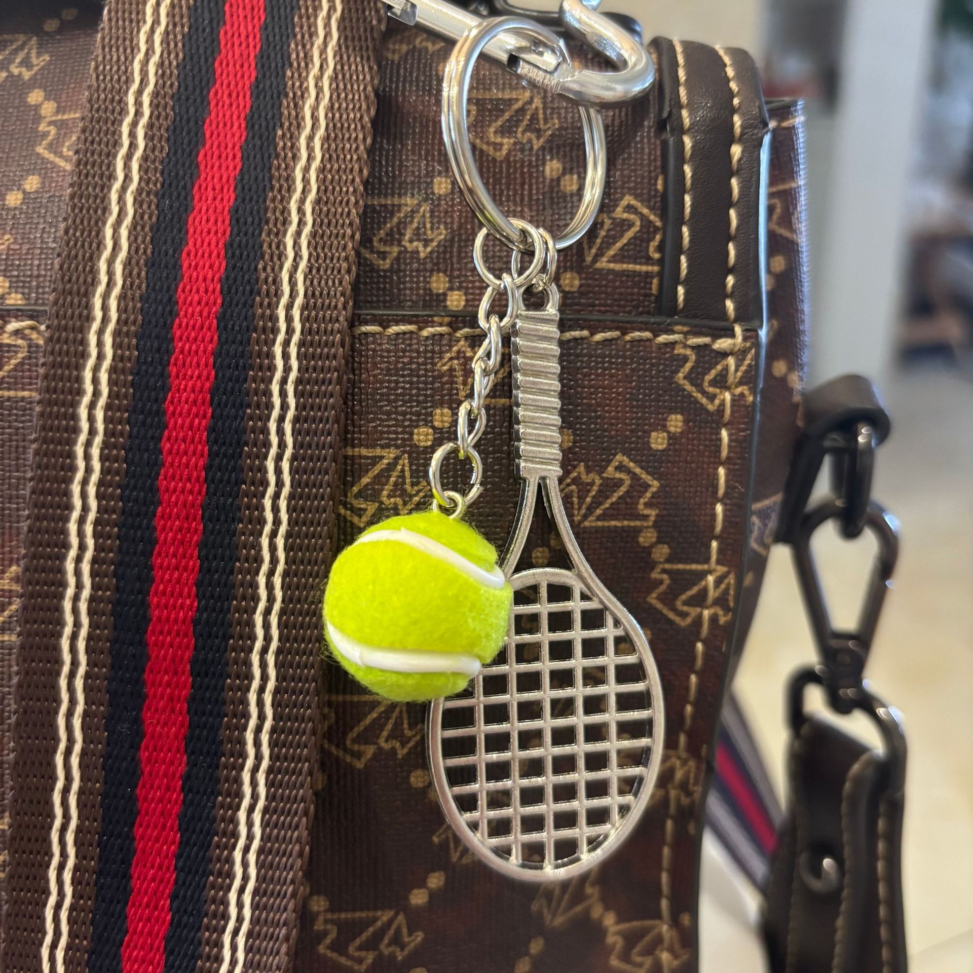 009C6370E5BAB697A27FF1401FF19C