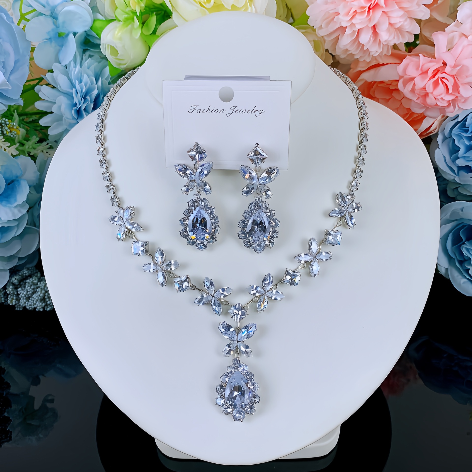 Collar de color de la industria pesada amazona orejas joyas set de moda de lujo vestido de novia cena joyas de zircon mujer image 49
