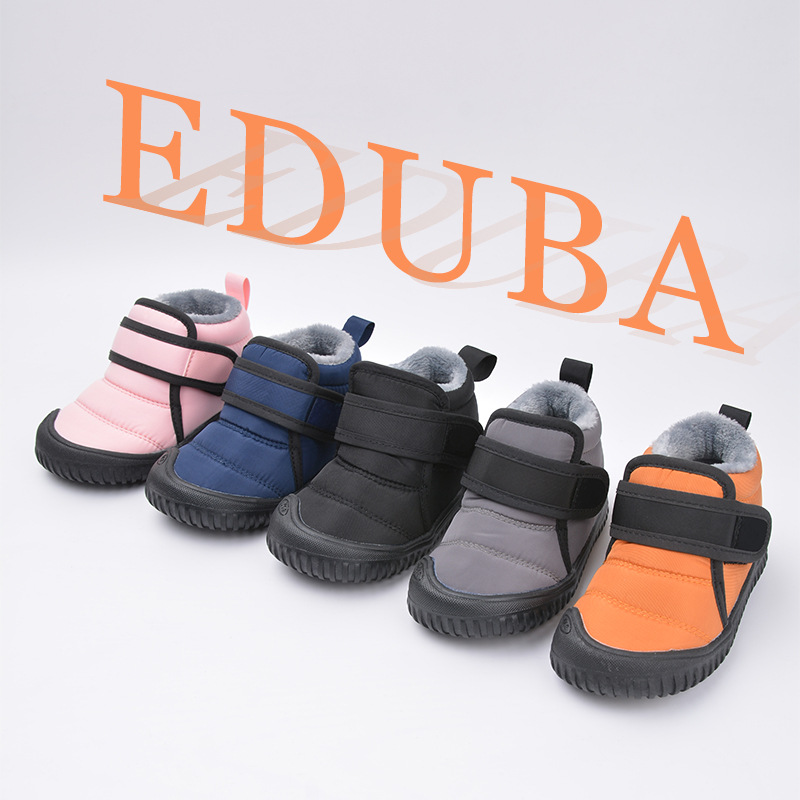 El comercio exterior de invierno en stock botas forradas de lana para niños botas de algodón de bebé cálido inferior suave y casual Velcro niños y niñas zapatos de algodón