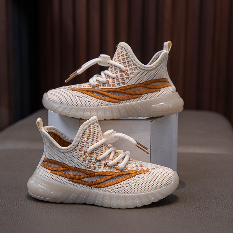 Calzado deportivo para niños, zapatos para niñas, verano 2025 nuevos zapatos blancos, rendimiento de malla transpirable, zapatos de malla de coco para niñas