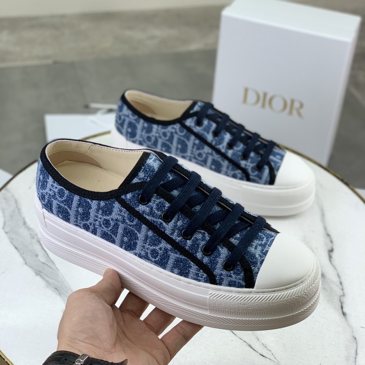 DIOR Saltwind series, featuring embroidered and printed lace detailing, low-top canvas sneakers for women, in gray