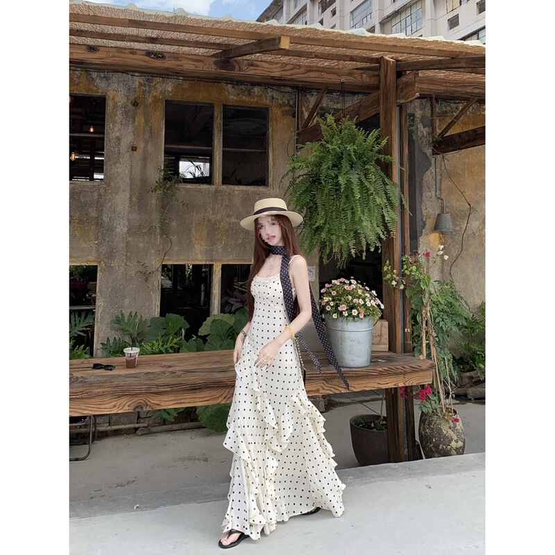 WESTAYONE Polka Dot Dress for Women, Spring/Summer Slimming Commuting High-End Style + Black Blazer WESTAYONE Polka Dot Dress for Women, Spring/Summer Slimming Commuting High-End Style + Black Blazer