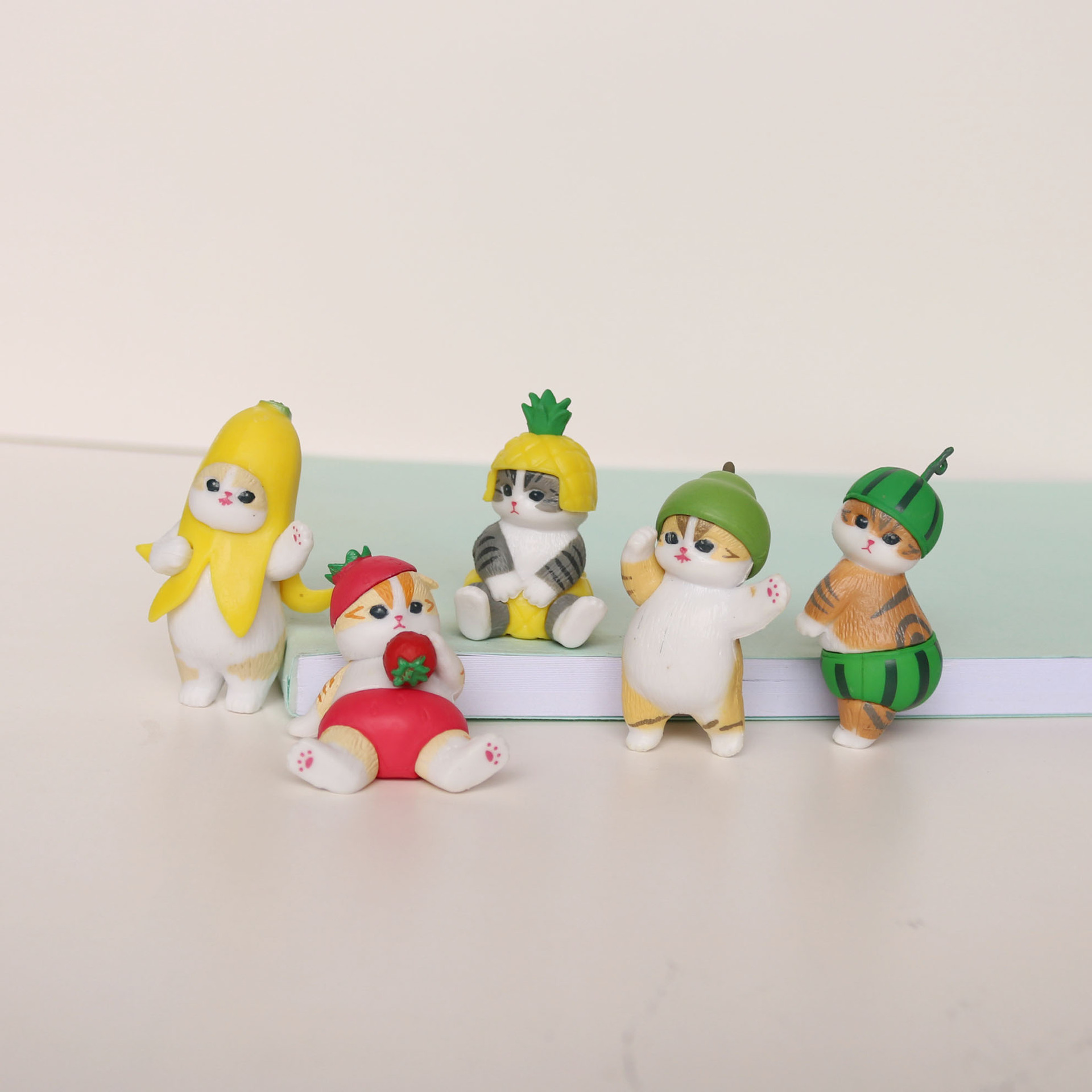 5 tipos de gatos frutales de 4-5 cm