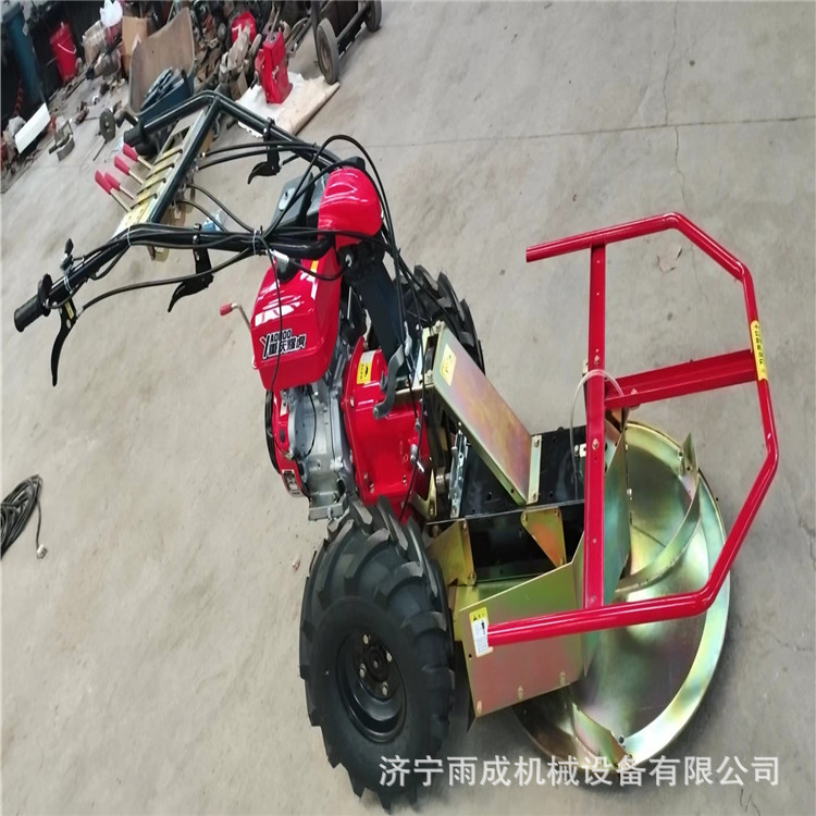 自走式圆盘割草机 黑麦草艾草收草割晒机 割苜蓿麦草牧草收割机