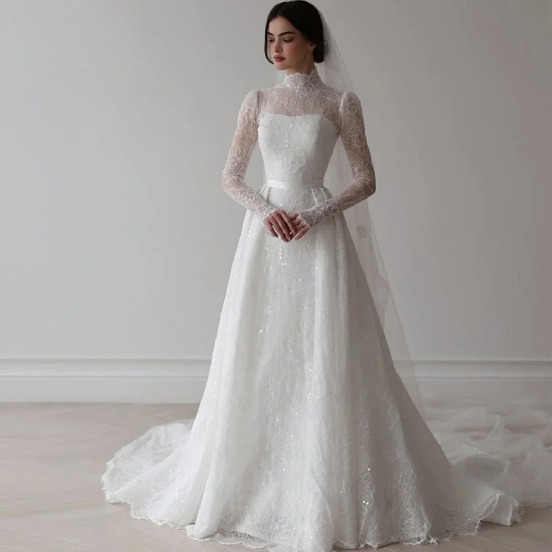 Light Luxury Bridal Wedding Dress European and American Aliexpress New Long-Sleeved Glossy Fluffy Gauze Small Tail Photo Evening Dress Light Luxury Bridal Wedding Dress European and American Aliexpress New Long-Sleeved Glossy Fluffy Gauze Small Tail Photo Evening Dress