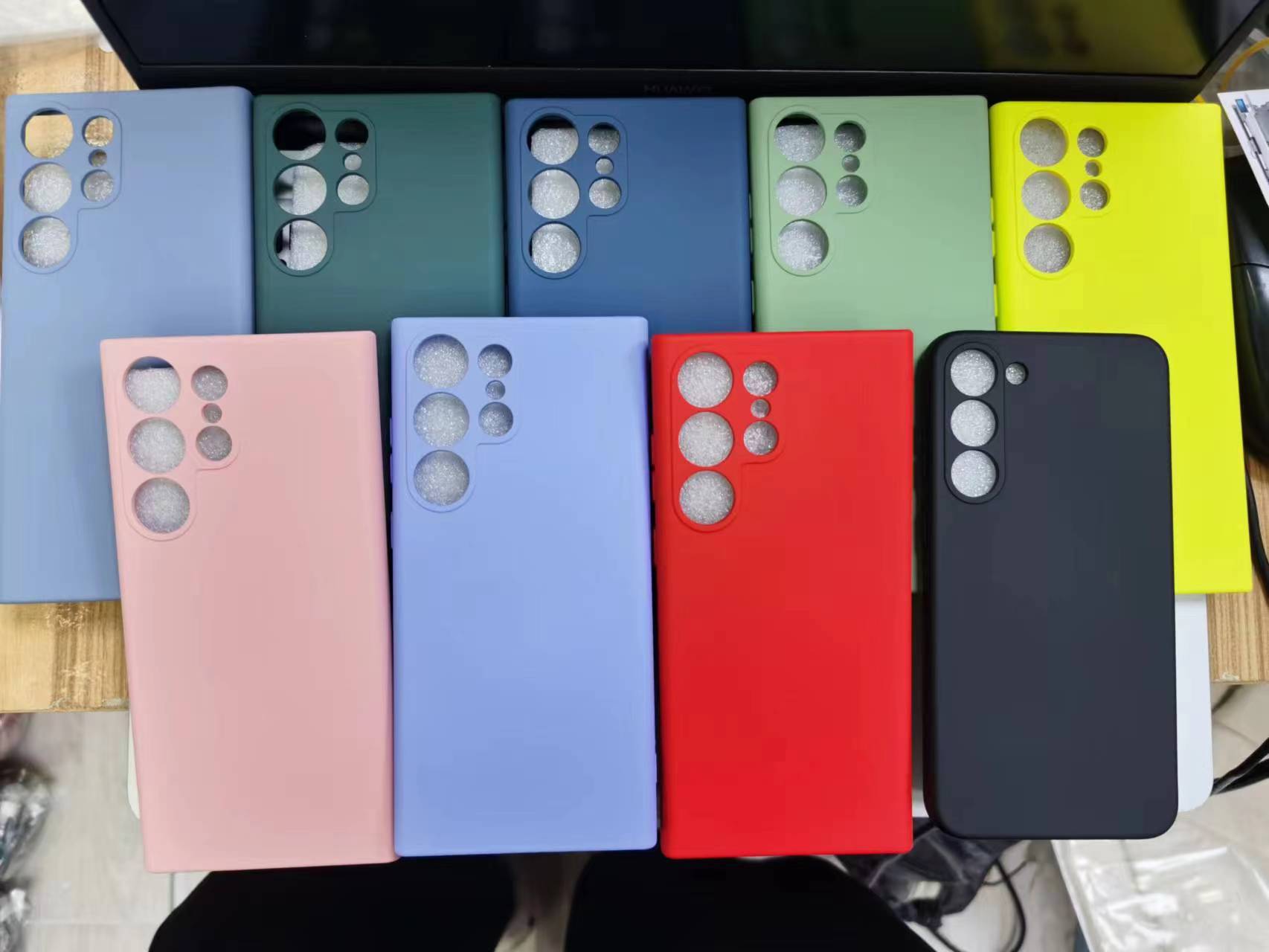 Capa protetora antichoque em silicone líquido samsung galaxy_voghion.com
