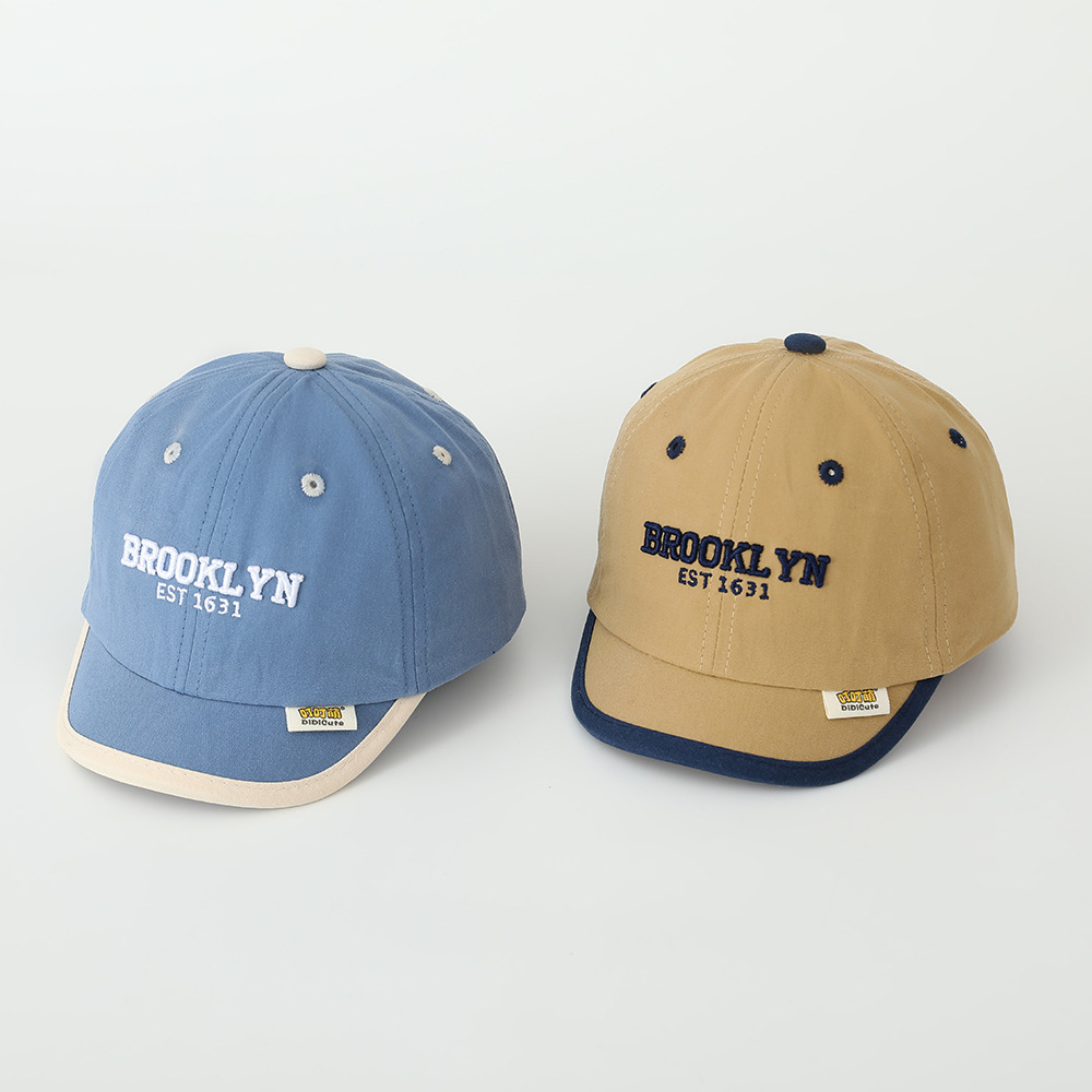 2025 primavera sombrero de niños bordado letras sombrero de béisbol bebé sombrero de bordes cortos sombrero de boca de pato sombrero para niños y niñas sombrero de sombrero