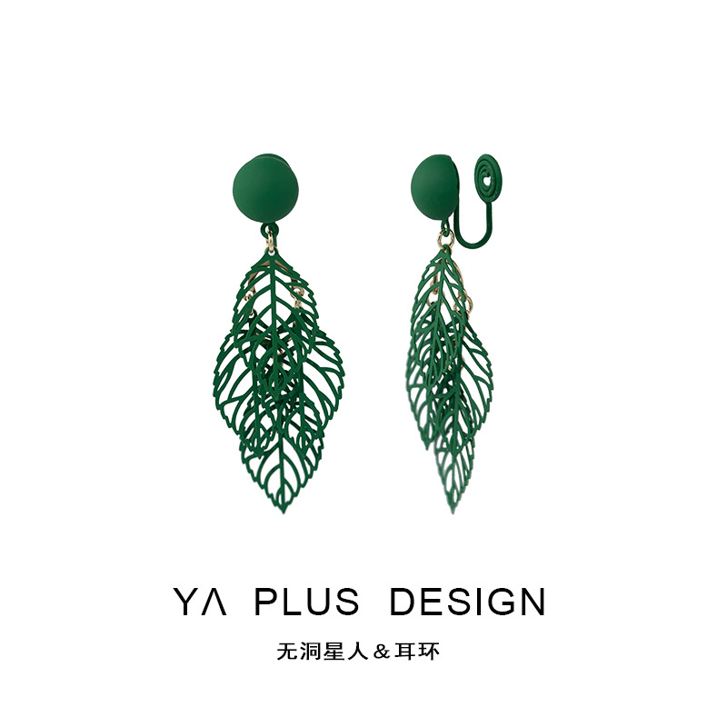 Green long earrings elegant Hong Kong style leaves elegant earrings women's high-grade Western style mosquito coil ear clip without pierced ears