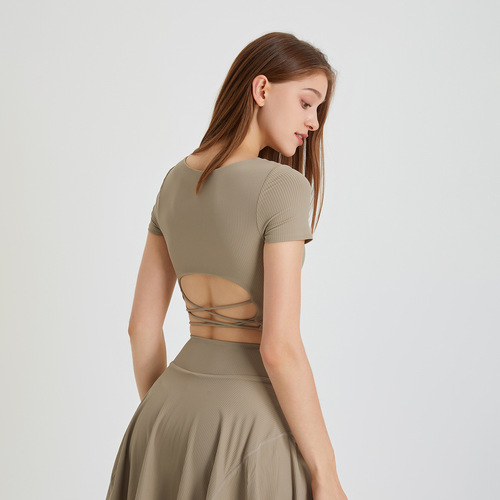 Spring and summer new style yoga clothes with chest pads, beautiful back short-sleeved T-shirts for women, slim-fitting nude sports tops, quick-drying fitness clothes