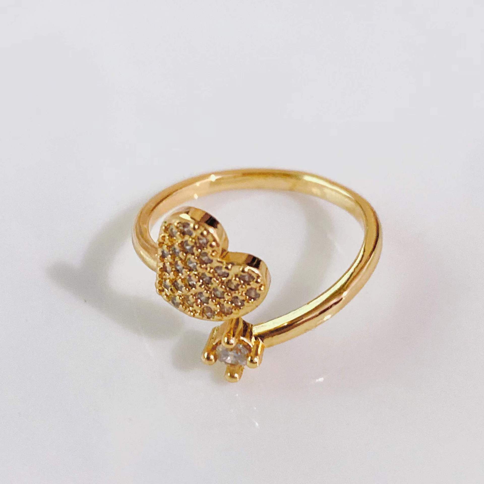 Light luxury heart-shaped diamond zircon ring Valentineu0027s day 18k gold plated ring