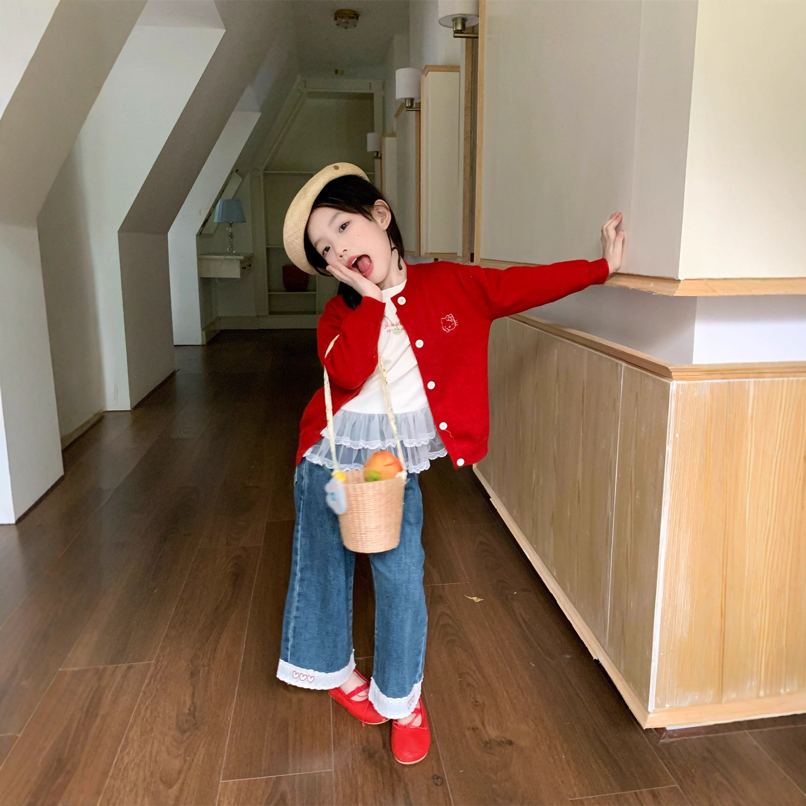 2026 Spring New Girls' Cartoon Knit Cardigan + Lace Long Sleeve Base Shirt + Heart Jeans Three-Piece Set