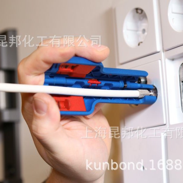 weicon  同轴线缆剥线钳1号 F Plus — 适用于螺纹式连接器