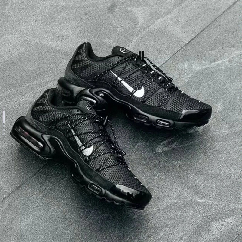 Breathable and Stylish Dad Shoes, Airmax Fabric Classic Low-Top Lifestyle Shoes with Hidden Height Increase, Casual Sneakers for Men and Women Breathable and Stylish Dad Shoes, Airmax Fabric Classic Low-Top Lifestyle Shoes with Hidden Height Increase, Casual Sneakers for Men and Women