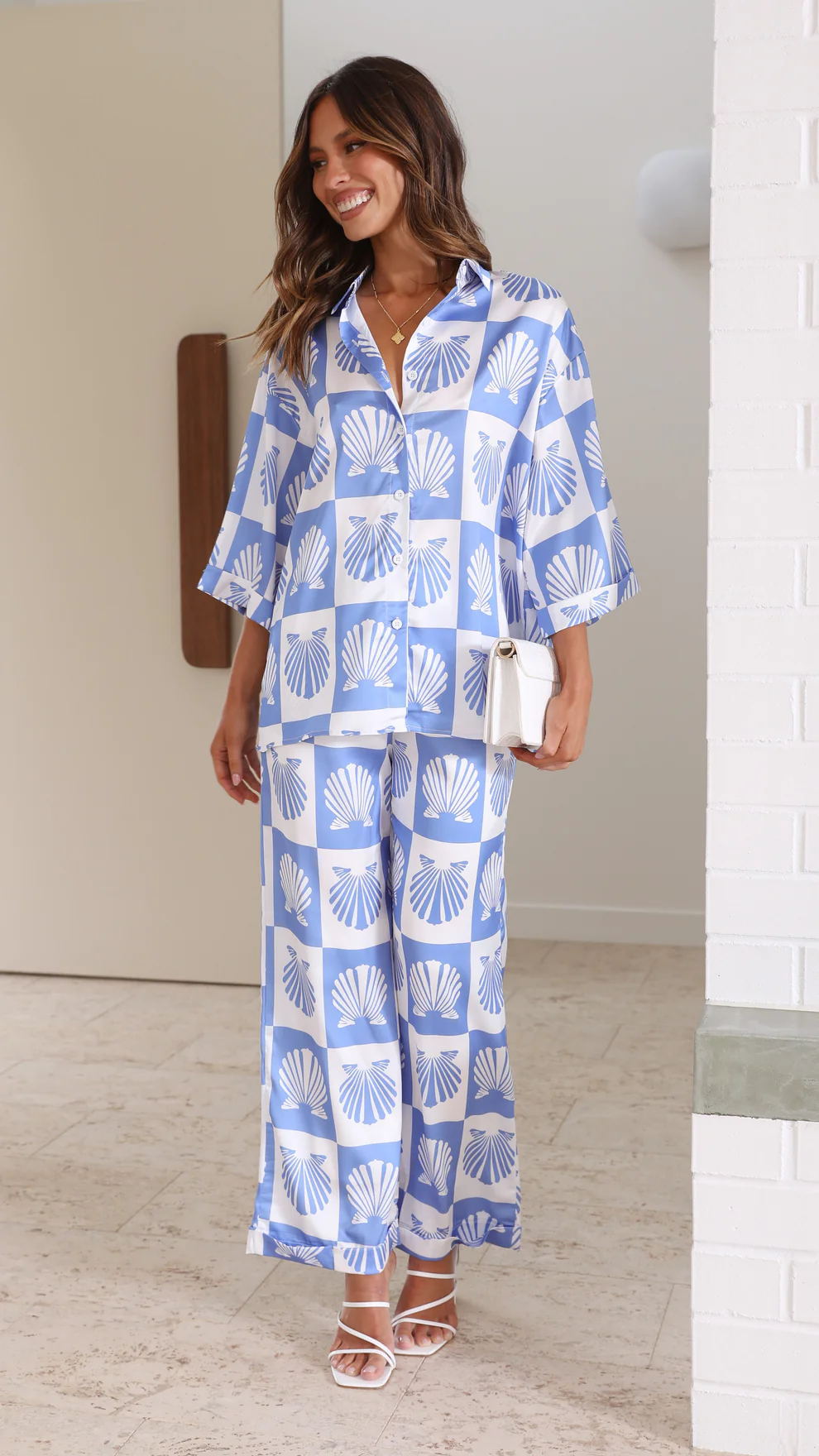 Casual outfit image 15