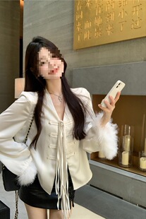 ��Ʒ ����ʽ���|�ٴ��r���I�L��ƴ����ë�P�����������_��Ů�¿�